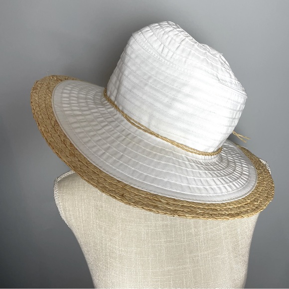Scala white wide-brim adjustable floppy sun beach hat with tan raffia trim - Picture 4 of 8